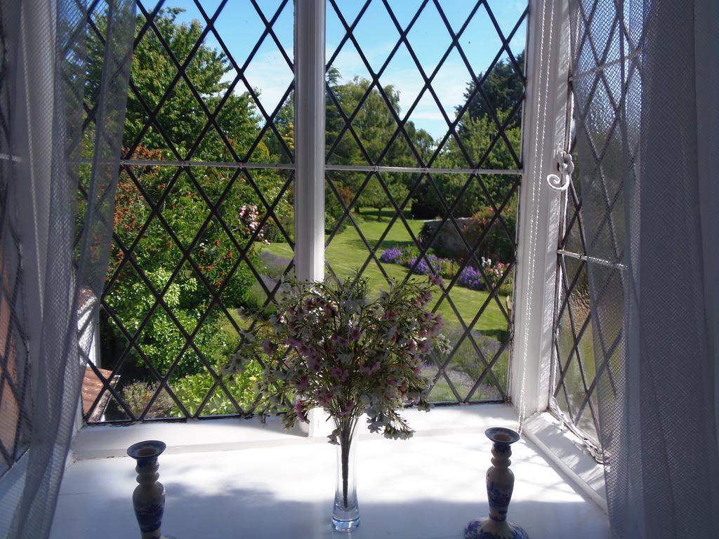 Bed and Breakfast The Old House Nether Stowey Номер фото