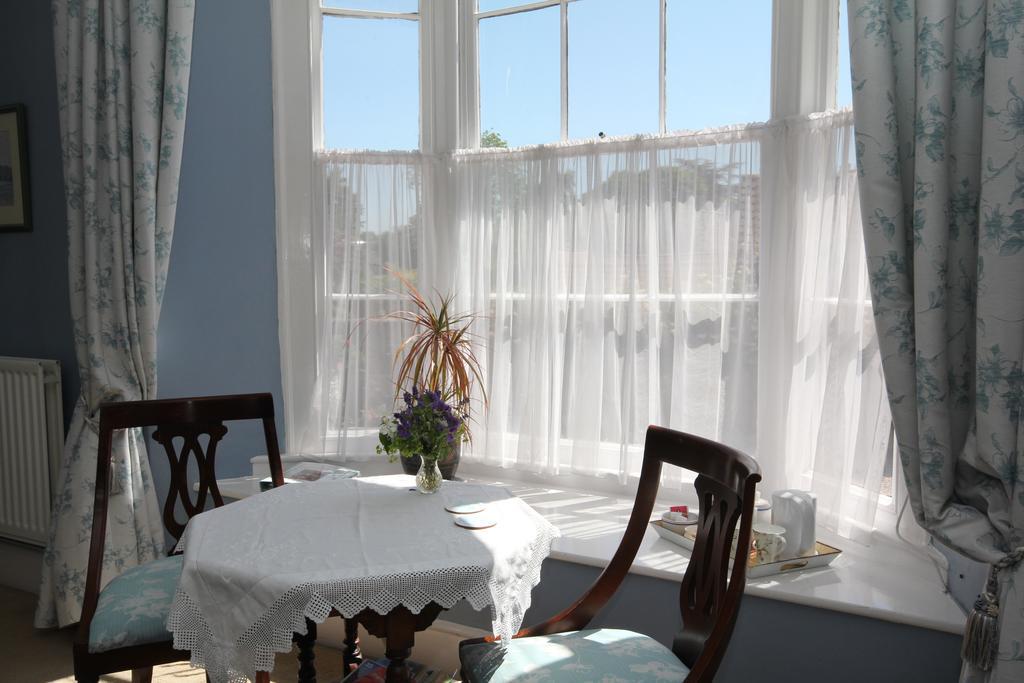 Bed and Breakfast The Old House Nether Stowey Номер фото